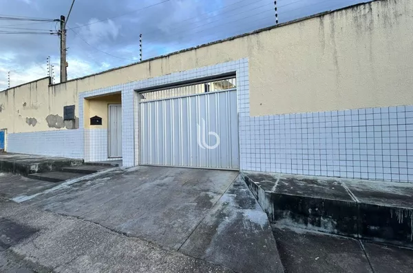Apartamento para locação com 2 quartos - Caucaia