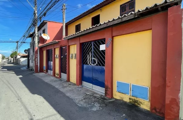 Apartamento no 1° andar  para alugar no bairro José Walter de 2 quartos 