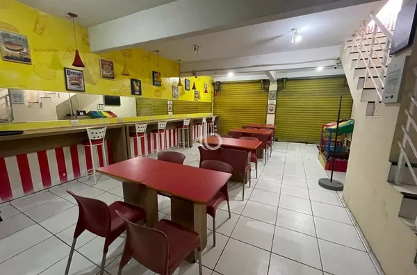 Ponto Comercial Montado para Aluguel na Cidade dos Funcionários – 200m² em Local Movimentado - Foto 2