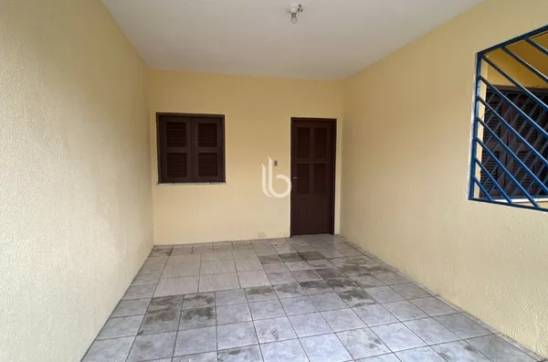 Apartamento no térreo para alugar - Rua 08, n° 40 - José Walter