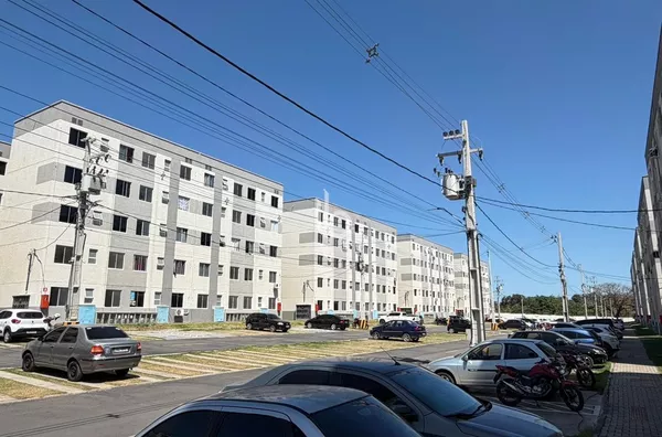 Apartamento no 1° andar para aluguel, 2 quarto(s),  Siqueira, Fortaleza