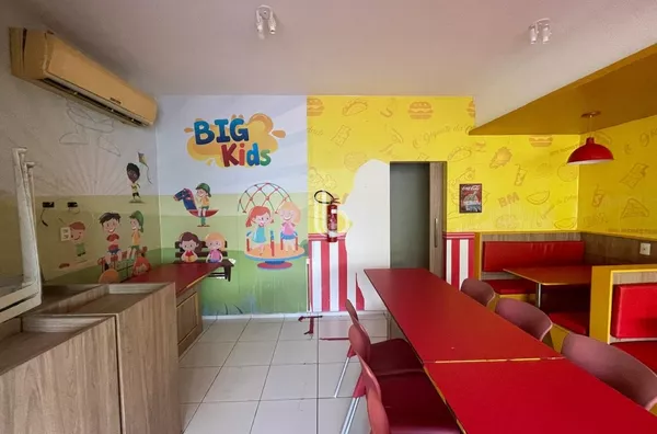 Ponto Comercial Montado para Aluguel na Cidade dos Funcionários – 200m² em Local Movimentado - Foto 6