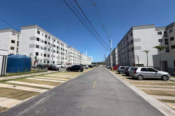 Apartamento no 1° andar para aluguel, 2 quarto(s),  Siqueira, Fortaleza