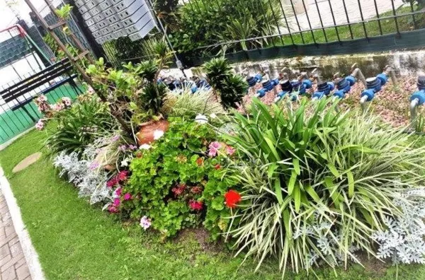 Sobrado em condomínio para venda 2 dorm. Hípica Porto Alegre, 115m²