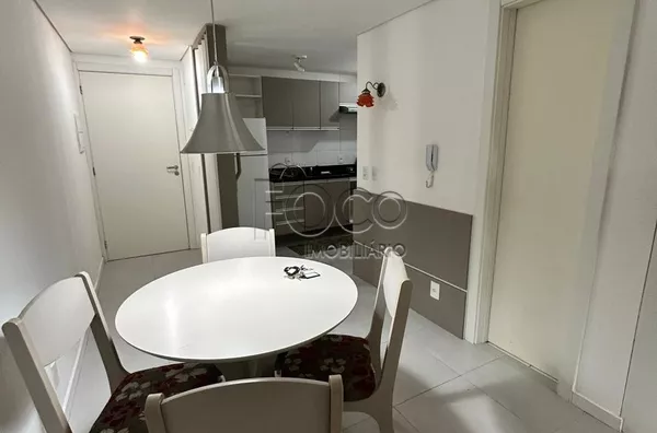 1 Dormitório mobiliado, churrasqueira, elev e vaga