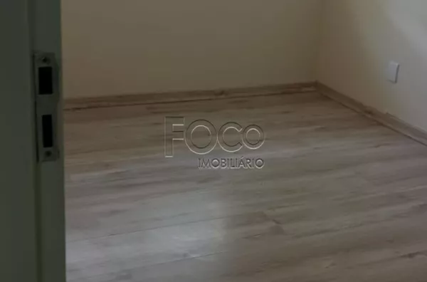 Compre apartamento de 2 quartos e garagem, Rubem Berta, Porto Alegre