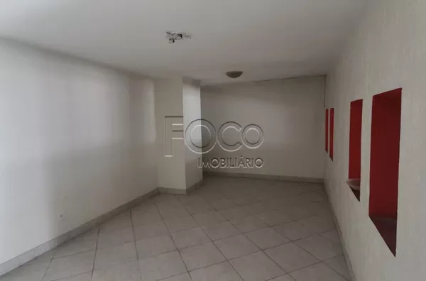 Prédio Comercial com depósito e quadra para venda e locação  Partenon Porto Alegre, 2.100m² - Foto 3