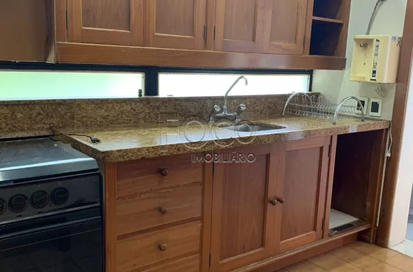 Apartamento 3 dorm. Moinhos de Vento Porto Alegre,130m²