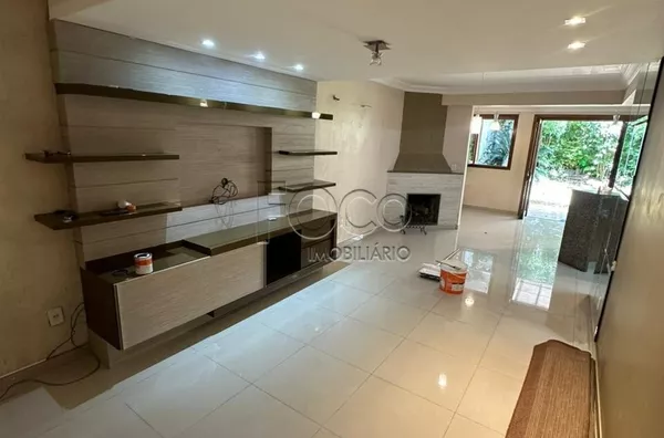 Casa para venda, 4 quarto(s),  Chácara Das Pedras, Porto Alegre