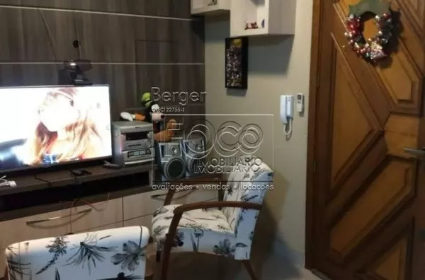 Sobrado 1 dorm. para venda   Cel. Aparicio Borges Porto Alegre, 77m²