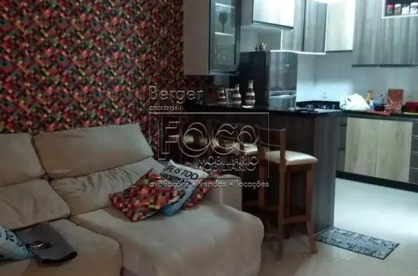 Sobrado 1 dorm. para venda   Cel. Aparicio Borges Porto Alegre, 77m²