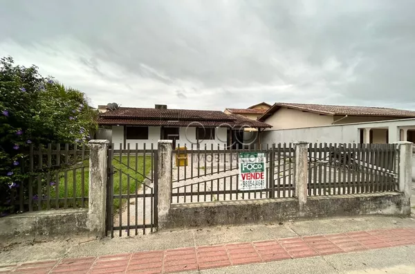 Casa para venda e aluguel, 2 quarto(s),  Campo D'una, Garopaba
