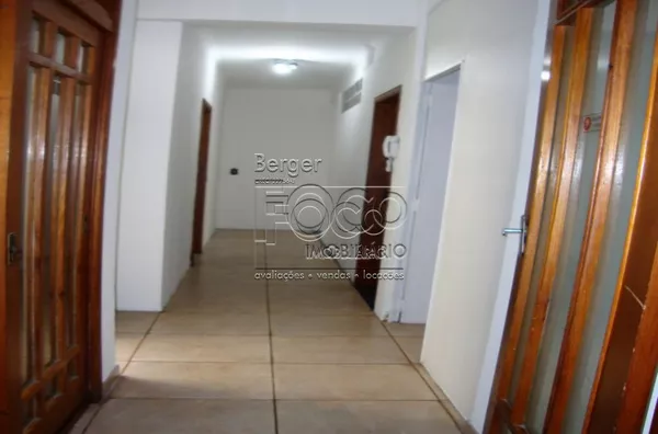 Casa comercial para venda Petrópolis Porto Alegre, 580m²