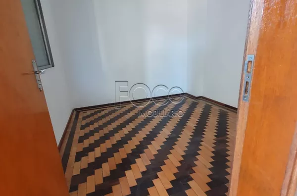 Prédio de esquina Centro Canoas, 450m²