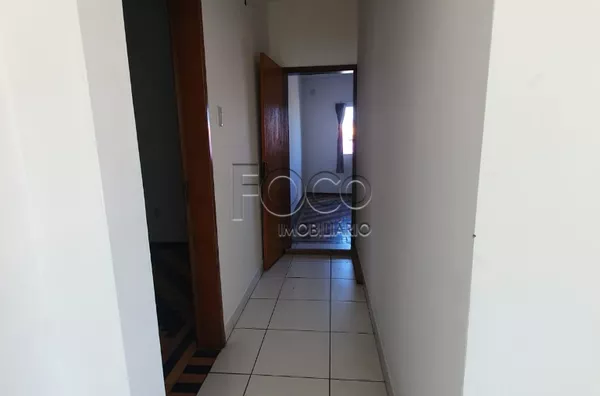 Prédio de esquina Centro Canoas, 450m²