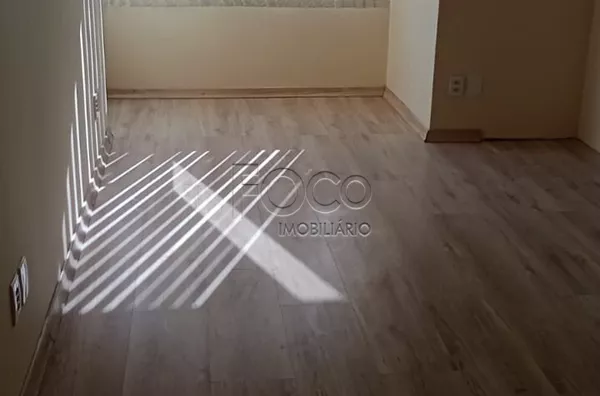 Compre apartamento de 2 quartos e garagem, Rubem Berta, Porto Alegre