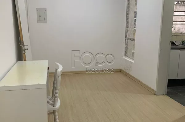 Apartamento de 1 dormitório mobiliado, elev e port