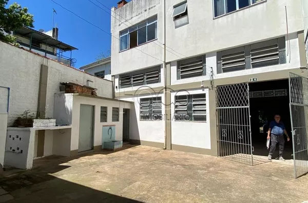 Prédio comercial para aluguel,  Navegantes, Porto Alegre