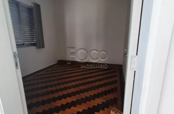 Prédio de esquina Centro Canoas, 450m²