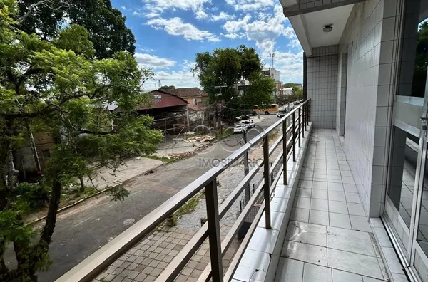 Prédio comercial para aluguel,  Navegantes, Porto Alegre