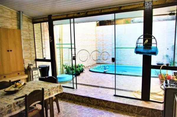 Casa semimobiliada para venda 3 dorm Guarujá  Porto Alegre, 120m²