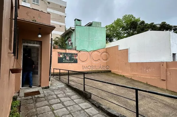 Casa para venda, 3 quarto(s),  Petrópolis, Porto Alegre