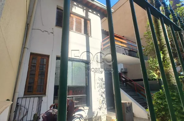 Casa para aluguel, 6 quarto(s),  Centro Histórico, Porto Alegre