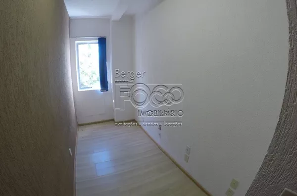 Prédio Comercial  para aluguel Santana Porto Alegre, 880m²