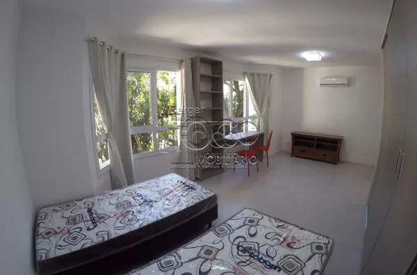 1 Dormitório mobiliado, churrasqueira, elev e vaga