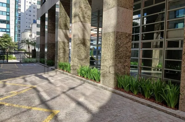 Sala comercial em andar para aluguel,  Cerqueira César, São Paulo