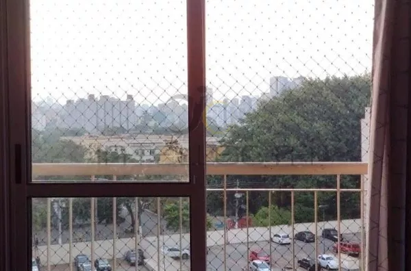 Apartamento em Andar Alto com 3 Dormitórios – Reformado 