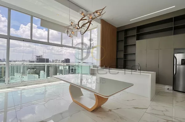 Loft de Luxo com Vista Panorâmica - Melhor Localização de São Paulo!