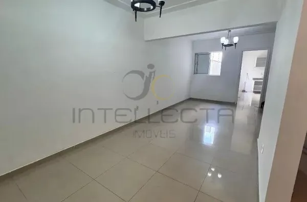 Casa Reformada no Ipiranga com Quintal e 2 Vagas – Perfeita pra Morar ou Investir!