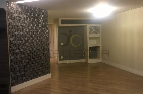 Apto. Andar alto, torre única próximo ao Parque do Ibirapuera 142m²