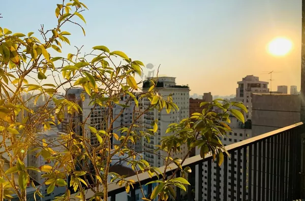 Apartamento de Alto Padrão com Vista Incrível para o Pôr do Sol - Jardins!