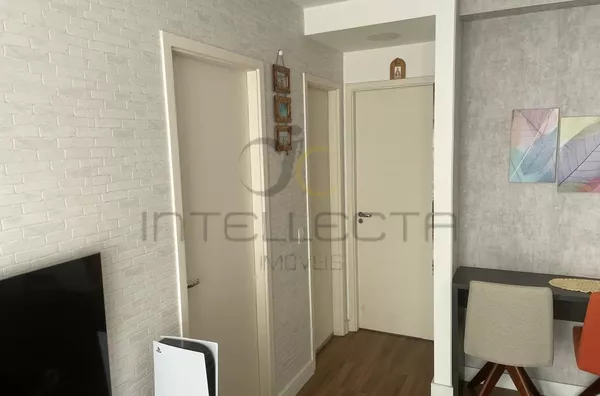 Aconchegante apartamento à venda na Aclimação – Porteira Fechada