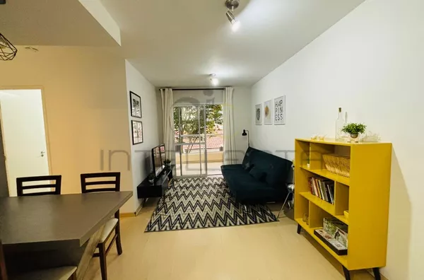 LOCAÇÃO DE LINDO APARTAMENTO NOVO E MOBILIADO COM VISTA PARA O PARQUE ACLIMAÇÃO.