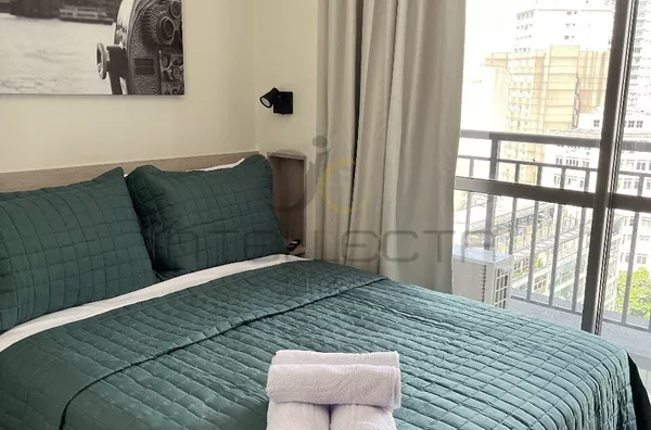 Studio mobiliado para venda – a poucos metros do Metrô República