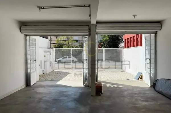 Sobrado comercial para aluguel, 1 salão, 3 salas, 2 vagas - Pinheiros, São Paulo