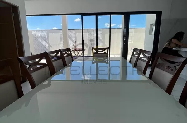 Vende-se Casa Elegante e Completa - Porteira Fechada! Terra Preta, Mairiporã.