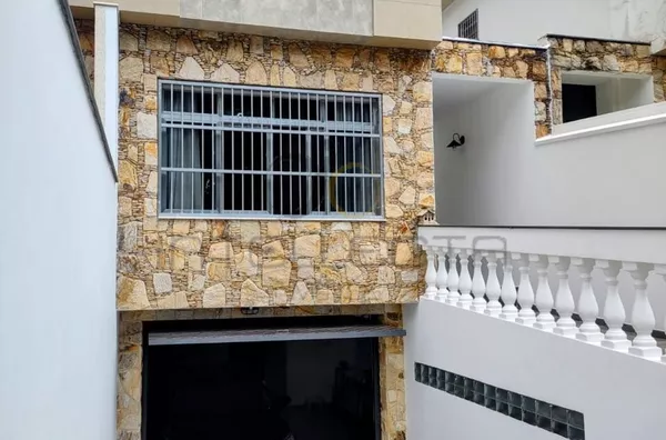 Lindo Sobrado claro e arejado reformado no alto do Ipiranga!