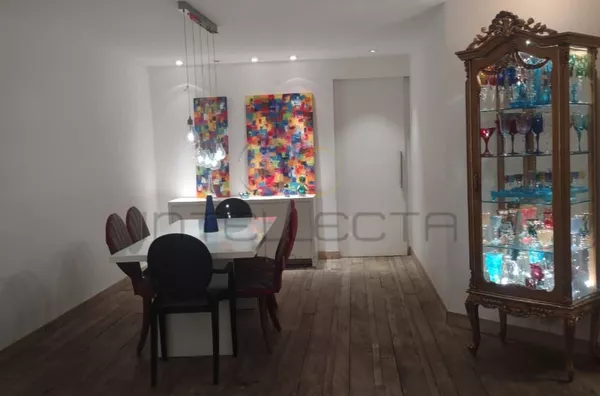 Lindo apto, de frente, torre única, próximo ao Parque do Ibirapuera.