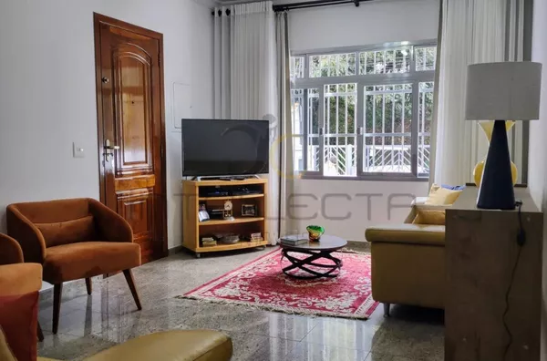 Lindo Sobrado claro e arejado reformado no alto do Ipiranga!