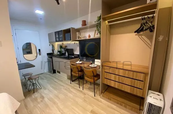 Studio MOBILIADO para aluguel,  Paraíso, a 4 minutos do metrô Brigadeiro!