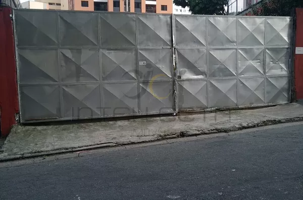 Terreno para locação e venda, no bairro do Cambuci