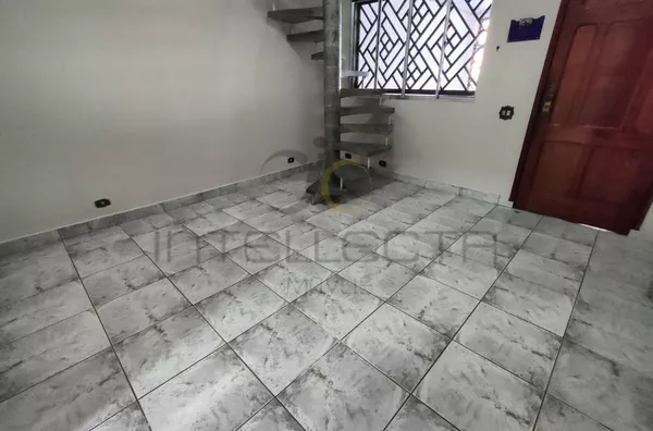 Charmoso Sobrado a 3 Quadras da Linha Verde do Metrô e Terminal Sacomã