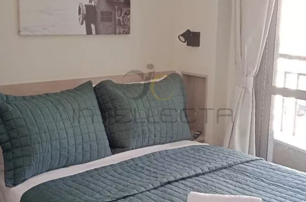 Studio mobiliado para venda – a poucos metros do Metrô República