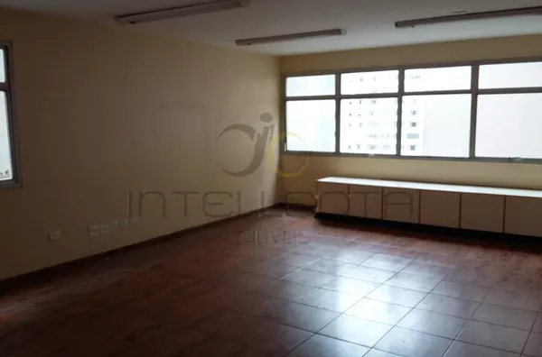 Sala comercial no Jardim Paulista – A uma quadra do Metrô Brigadeiro!