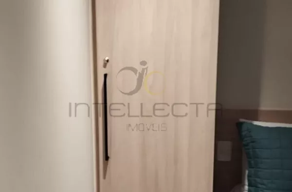 Studio mobiliado para venda – a poucos metros do Metrô República