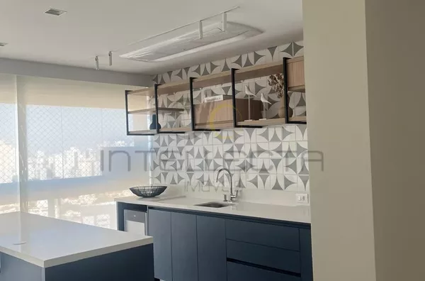 Cobertura à venda com 211m², 3 quartos e 4 vagas